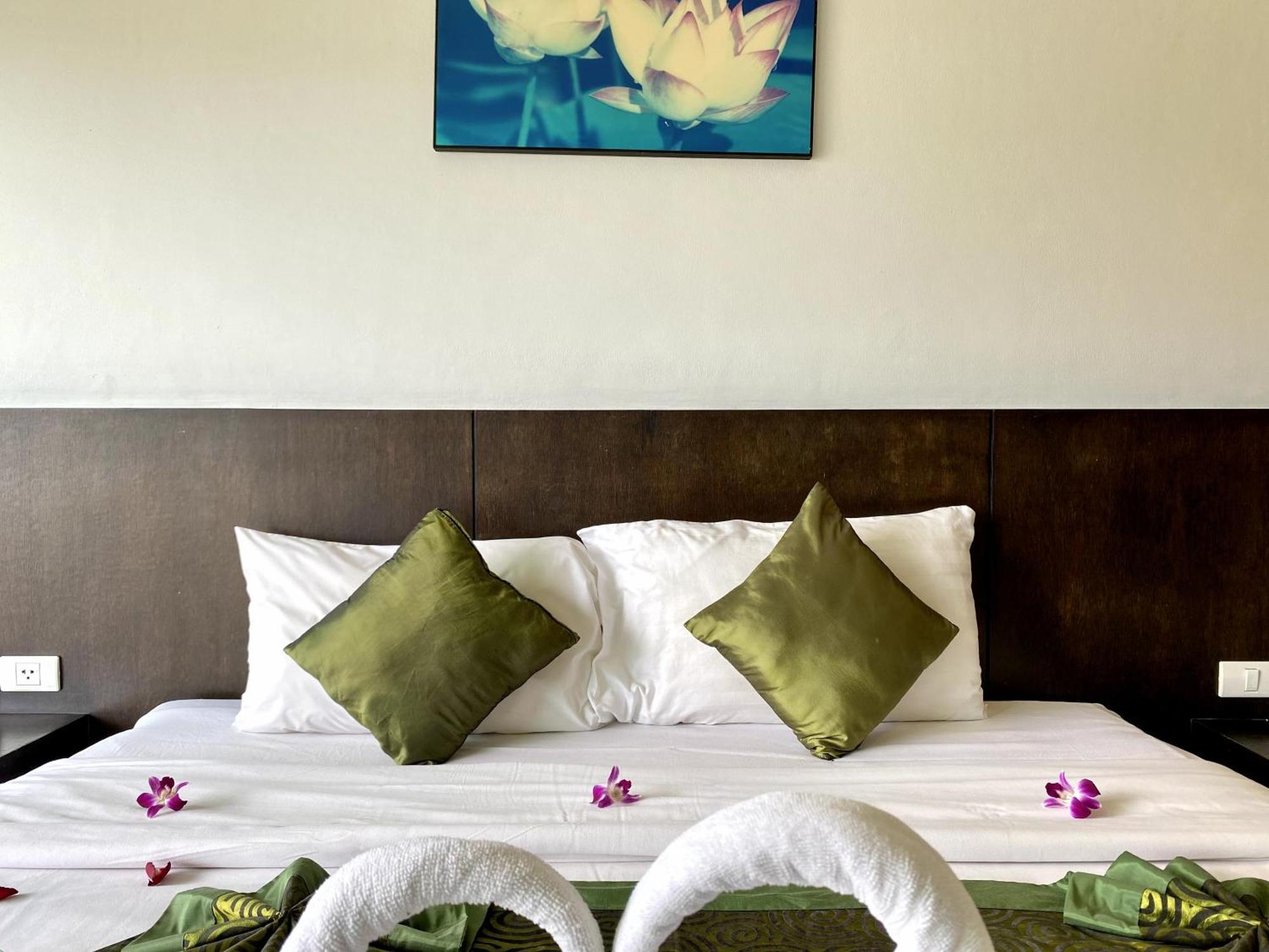 Apk Resort Patong Eksteriør bilde