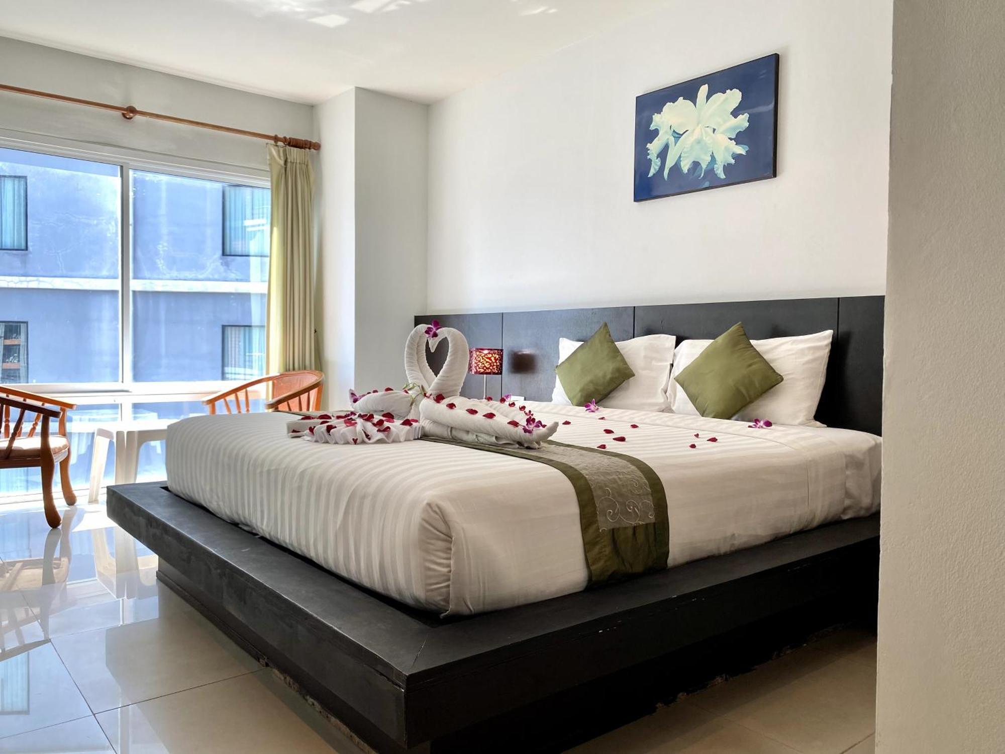 Apk Resort Patong Eksteriør bilde