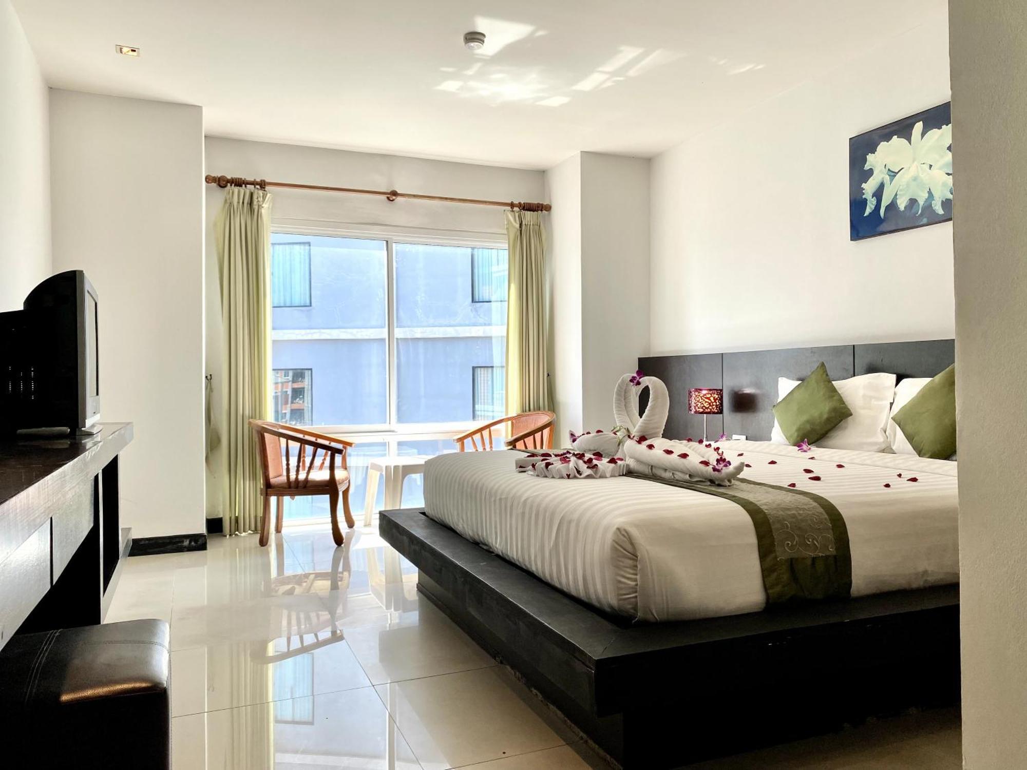 Apk Resort Patong Eksteriør bilde